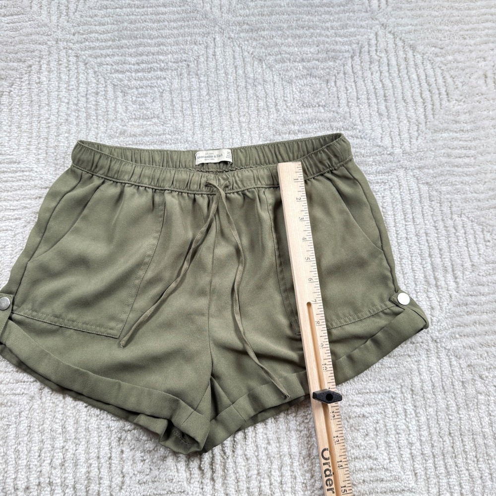 Abercrombie & Fitch Shorts Womens XS Green Utility Cuffed Safari Gorpcore 1F5799 - Picture 5 of 11